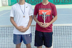 Οι Καρακώστας και Μπουνάκης