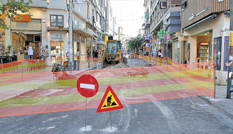 Παράπονα και γκρίνια καταγράφεται από τους καταστηματάρχες στο κέντρο της πόλης όπου βρίσκεται σε εξέλιξη το μεγάλο έργο της ανάπλασης