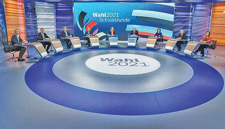 ΜΕΙΩΝΕΤΑΙ Η ΔΙΑΦΟΡΑ ΣΤΙΣ ΕΠΙΚΕΙΚΜΕΝΕΣ ΓΕΡΜΑΝΙΚΕΣ ΕΚΛΟΓΕΣ