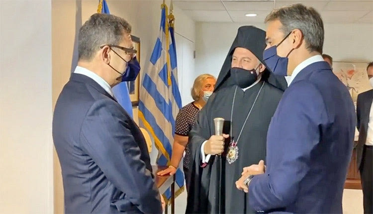 “Έσπασε” ο πάγος με τον Ελπιδοφόρο