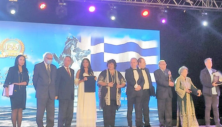 ΑΦΙΕΡΩΜΕΝΗ ΣΤΗΝ ΕΛΛΑΔΑ Η ΤΕΛΕΤΗ ΕΝΑΡΞΗΣ ΤΗΣ ΔΙΟΡΓΑΝΩΣΗΣ Το Φεστιβάλ Κινηματογράφου Αλεξάνδρειας τίμησε τον Άγγελο Φραντζή