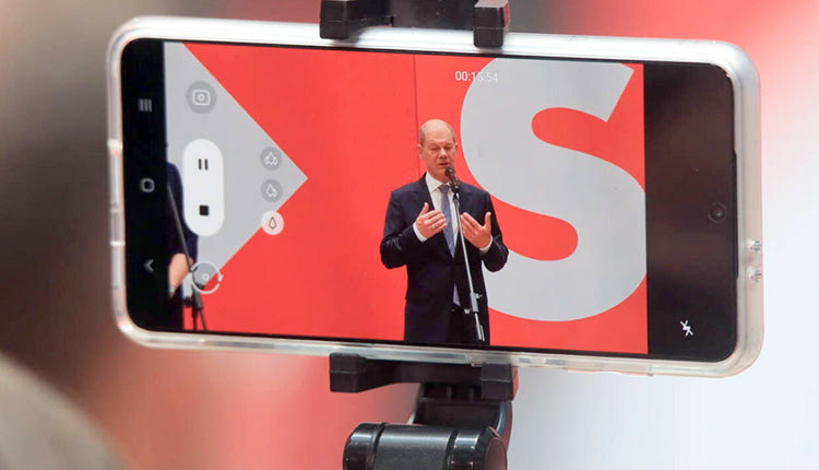 Ο Πολ Τέιλορ, αρθρογράφος του Politico 