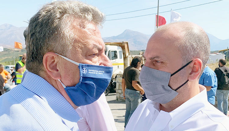 ο περιφερειάρχης  Σταύρος Αρναουτάκης;