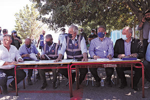 Στυλιανίδης, Αρναουτάκης, Λέκκας από τη χθεσινή υπαίθρια σύσκεψη στο Αρκαλοχώρι