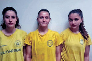 Τα τρία κορίτσια του Εργοτέλη