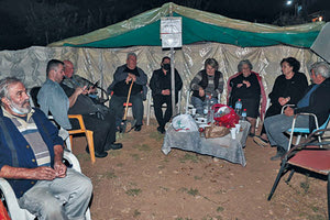 Όταν σβήνουν τα φώτα, αρχίζουν τα πολύ δύσκολα