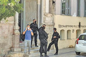 Μετά φόβου Θεού… άνοιξε χθες το δικαστικό μέγαρο Ηρακλείου,