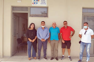 Οι εκπρόσωποι του ΚΚΕ και της ΕΑΣ ΣΕΓΑΣ στο στάδιο Ελευθερίας