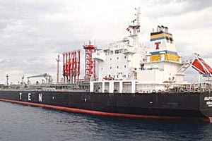 το πλοίο “Ανδρομέδα”, που έπλεε με χιλιάδες τόνους εκρηκτικών στις κρητικές θάλασσες.