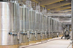 Οινοποιείο δεξαμενές