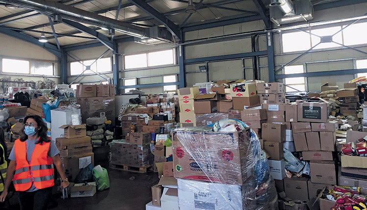 προβλήματα στον Δήμο Μινώα και χρειάζεται να υπάρξει άμεσα μεθοδικότητα στην οργάνωση, για να λειτουργήσει πιο αποτελεσματικά η διαχείριση της σίτισης των σεισμόπληκτων