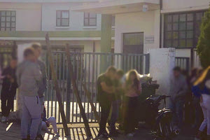 Άσκηση σεισμού έκαναν οι μαθητές στο Λύκειο Γουβών