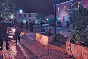 Οι επτά προφυλακίστηκαν στις 27 Αυγούστου μετά τις μαραθώνιες απολογίες τους στον ανακριτή Λασιθίου