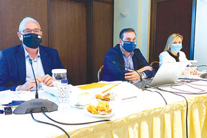 Από τη συνεδρίαση του Περιφερειακού Συμβουλίου