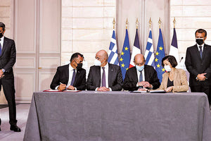 Σήμερα στην Ολομέλεια της Βουλής η Κύρωση της Συμφωνίας με τη Γαλλία.