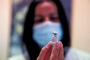 ΤΡΙΤΗ ΔΟΣΗ ΕΜΒΟΛΙΟΥ: Στις 10 Οκτωβρίου ανοίγει η πλατφόρμα για τους άνω των 50 ετών