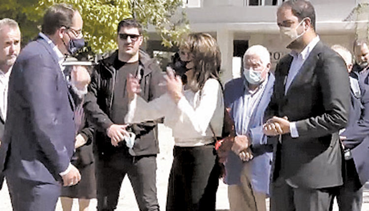 Για το «Αστρο-σχολείο»  Με μαντινάδες υποδέχθηκαν την πρόεδρο της επιτροπής “Ελλάδα 2021” Γιάννα Αγγελοπούλου - Δασκαλάκη  οι κάτοικοι των Ανωγείων.