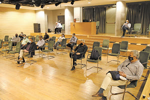 Από τη συνεδρίαση της ολομέλειας των δημάρχων