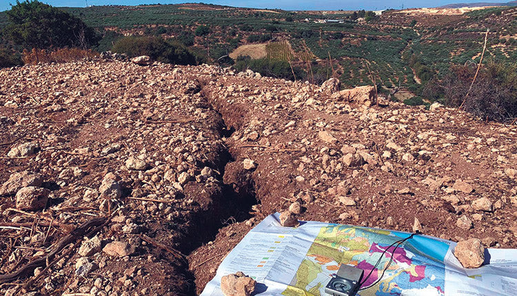 Πλούσια συλλογή δεδομένων από την Ελληνική Αρχή Γεωλογικών και Μεταλλευτικών Ερευνών.