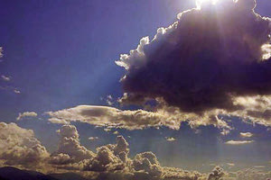 Συννεφιασμένος, αλλά ζεστός και σήμερα ο καιρός στην Κρήτη