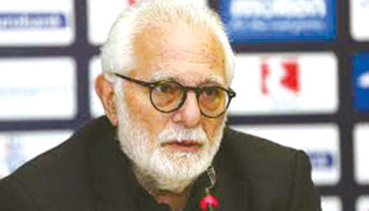 Ο Τάκης Τσαγκρώνης