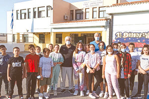 Απο την επίσκεψη των ανθρώπων της ΟΧΕ στο 1ο Δημότικο Σχολείο Αλικαρνασσού