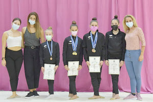 Αθλήτριες και προπονήτριες του ΗΡΑ