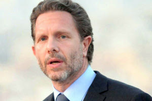 Την υποψηφιότητα του κατέθεσε και ο Παύλος Γερουλάνος