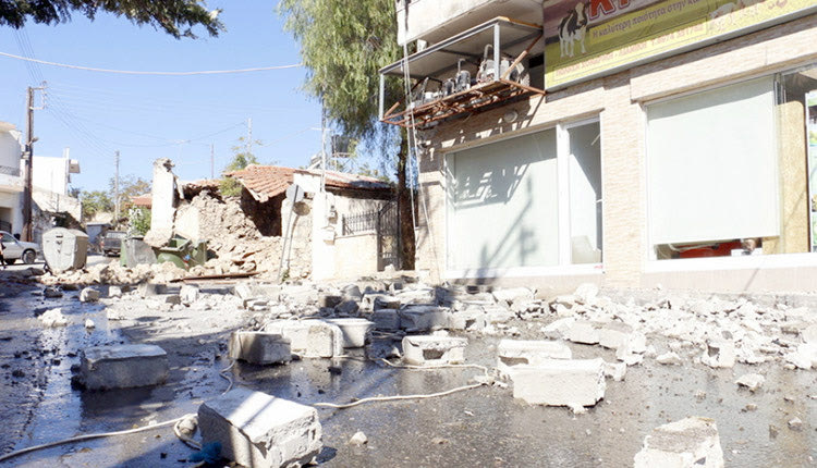 ΣΕΙΣΜΟΣ ΑΡΚΑΛΟΧΩΡΙ