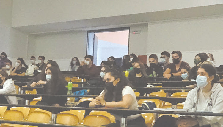 Μία νέα ζωή αρχίζει για τους πρωτοετείς φοιτητές της Ιατρικής