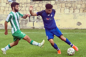 Φάση από το χθεσινό παιχνίδι του Γιούχτα με την Επισκοπή