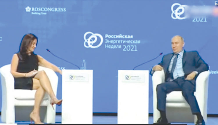 Στο στόχαστρο παρουσιαστών του κρατικού καναλιού της Ρωσίας βρέθηκε η όμορφη Αμερικανίδα δημοσιογράφος Χάντλεϊ Γκαμπλ