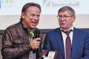 Βράβευση του καθηγητή Αριστείδη Τσατσάκη από το Federal Scientific Center of Hygiene (F.F.Erisman)