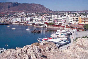 Ισχυρή παρουσία της Αστυνομίας στη Χερσόνησο λόγω των υψηλών προσκεκλημένων