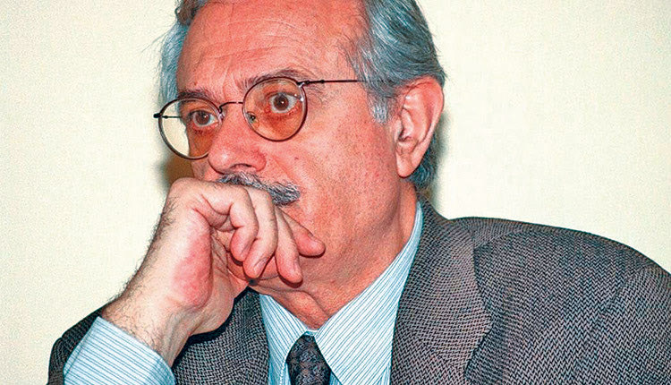 ο δημοσιογράφος Νικηφόρος  Αντωνόπουλος