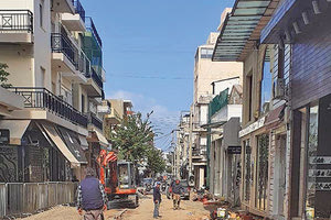 παρέμβαση ανάπλασης στην οδό Κομνηνών