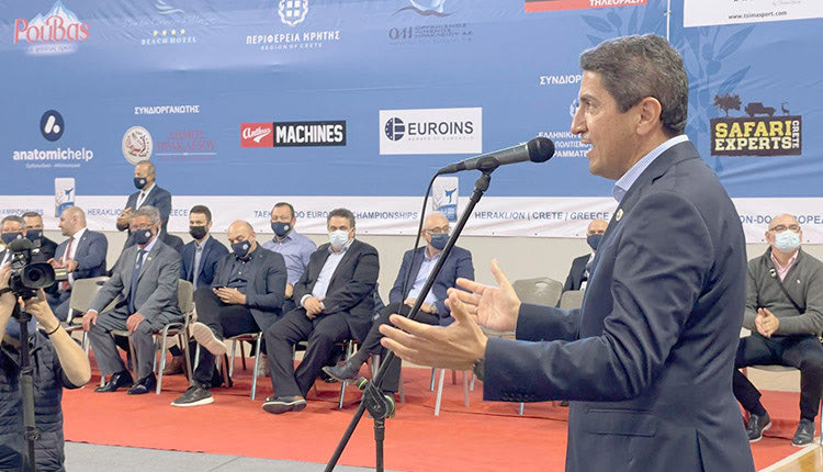 Ο Υφυπουργός Αθλητισμού κ. Αυγενάκης κήρυξε την έναρξη των αγώνων 