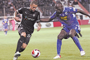 Στο «μηδέν» έχει μείνει ο Καστάνιος αλλά και όλοι οι επιθετικοί του ΟΦΗ