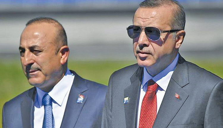 Με παραίτηση από το τουρκικό υπουργείο Εξωτερικών σε περίπτωση απέλασης των 10 πρέσβεων που τάχθηκαν υπέρ της αποφυλάκισης του Οσμάν Καβαλά φέρεται να απείλησε ο Μεβλούτ Τσαβούσογλου τον Ρετζέπ Ταγίπ Ερντογάν