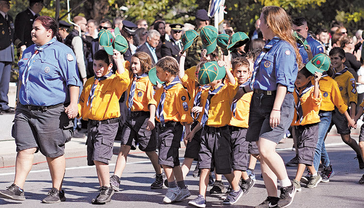 Η παρέλαση στο Ηράκλειο θα γίνει κανονικά, σύμφωνα, όμως, με συγκεκριμένα υγειονομικά πρωτόκολλα