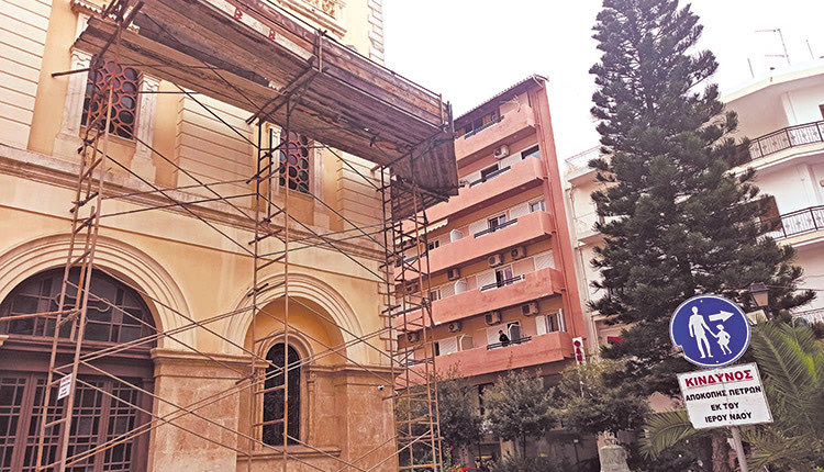 Το μνημείο δεν επιβαρύνθηκε αισθητά από τους δύο σεισμούς