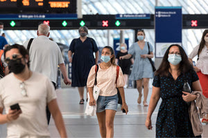 κόσμος αεροδρόμιο COVID-19