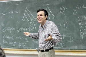 Ο Τζόρτζιο Παρίζι, που βραβεύτηκε με το Νόμπελ Φυσικής