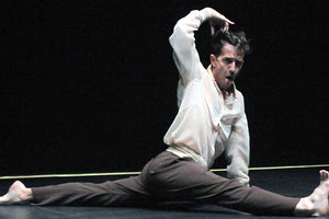 Ο διεθνής Έλληνας χορογράφος Αντώνης Φωνιαδάκης