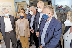 Με τον Περιφερειάρχη Κρήτης Στ. Αρναουτάκη συναντήθηκε η κα Γκάγκα