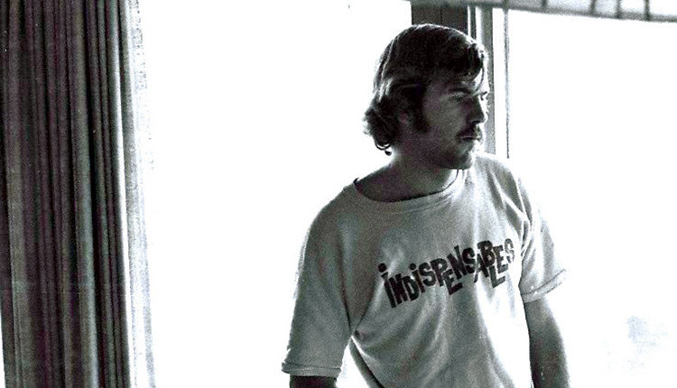 Λέω για τον ΓΑΠ και θυμήθηκα την άγνωστη εν πολλοίς φωτογραφία του που κυκλοφόρησε από τα φοιτητικά του χρόνια στις ΗΠΑ