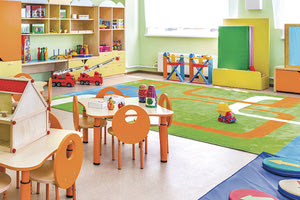 επέστρεψαν στις σχολικές τους αίθουσες τα παιδιά του 4ου νηπιαγωγείου στον Πόρο