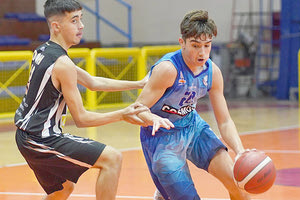 Φάση από το παιχνίδι Ηράκλειο - ΟΦΗ στους Παίδες