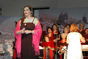 ΣΕ ΣΥΝΕΝΤΕΥΞΗ ΤΗΣ ΣΤΗΝ “Π’ Η ΗΡΑΚΛΕΙΩΤΙΣΣΑ ΤΡΑΓΟΥΔΙΣΤΡΙΑ ΖΩΗ ΛΙΑΝΤΡΑΚΗ ΑΝΑΦΕΡΕΤΑΙ ΣΤΗ ΝΕΑ ΤΗΣ ΔΟΥΛΕΙΑ «Το νέο μου τραγούδι μιλά για την απώλεια και την απουσία»