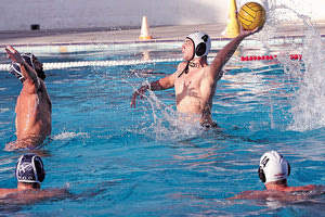 Φάση από το ντέρμπι ΟΦΗ-Ν.Ο. Πατρών